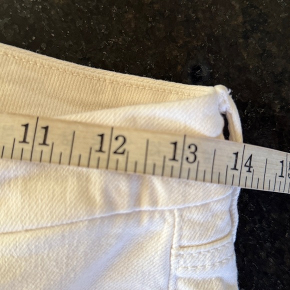 Good American Good Classic Boot Cut Jeans Cloud White Size 4/27 - Picture 7 of 13